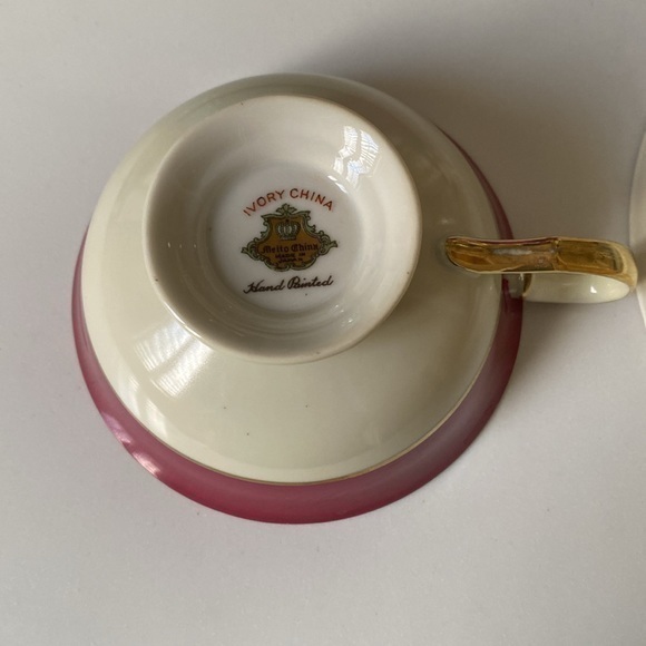 MEITO IVORY‎ CHINA SET OF 8 TEACUP/ SAUCER HAND PAINTED MADE IN JAPAN